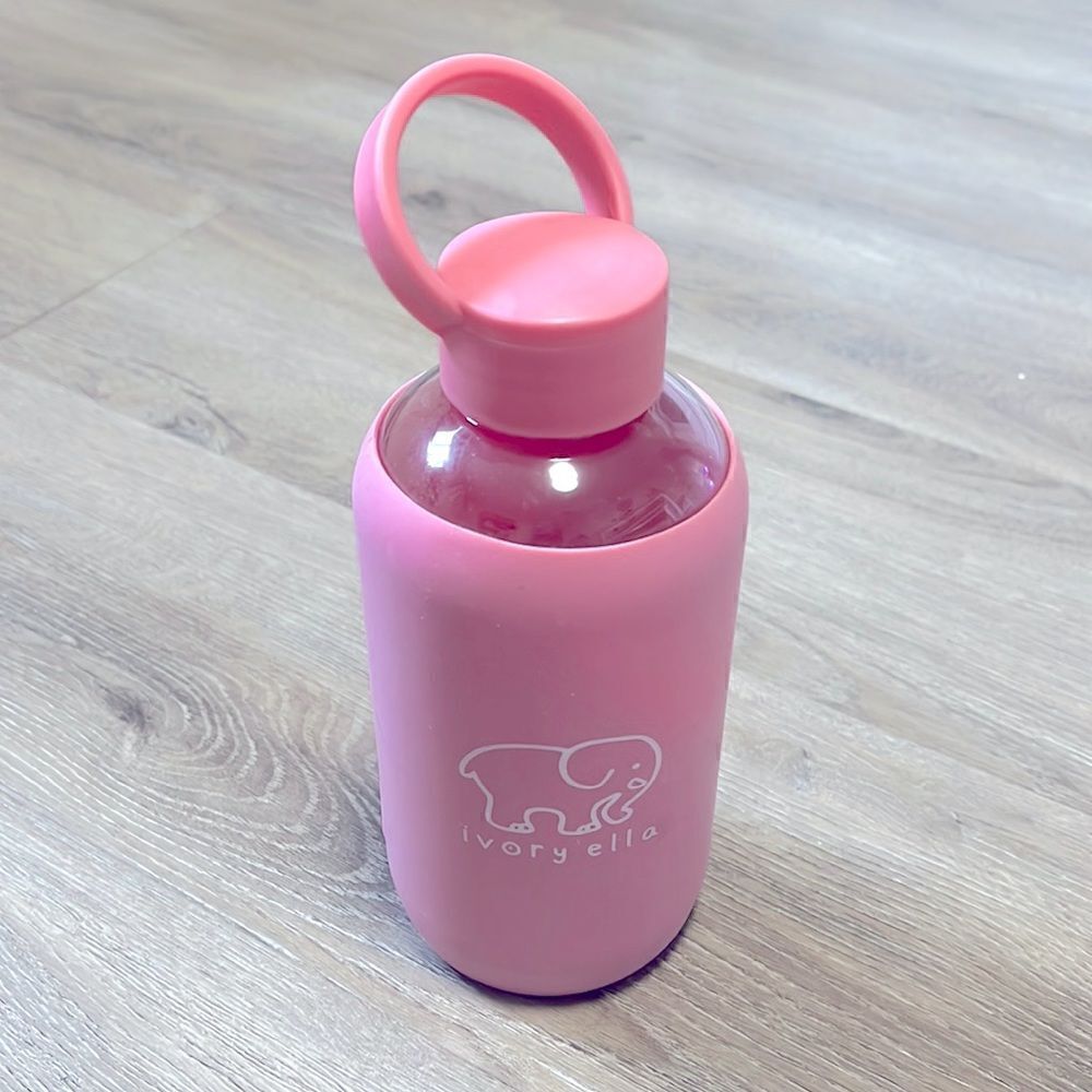 IVORY ELLA Water Bottle 
